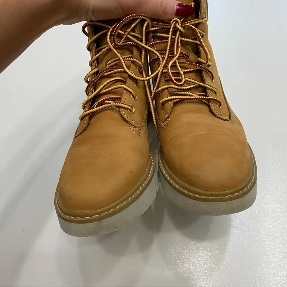 Timberland Keeley field 6 inch boot yellow nubuck size 6